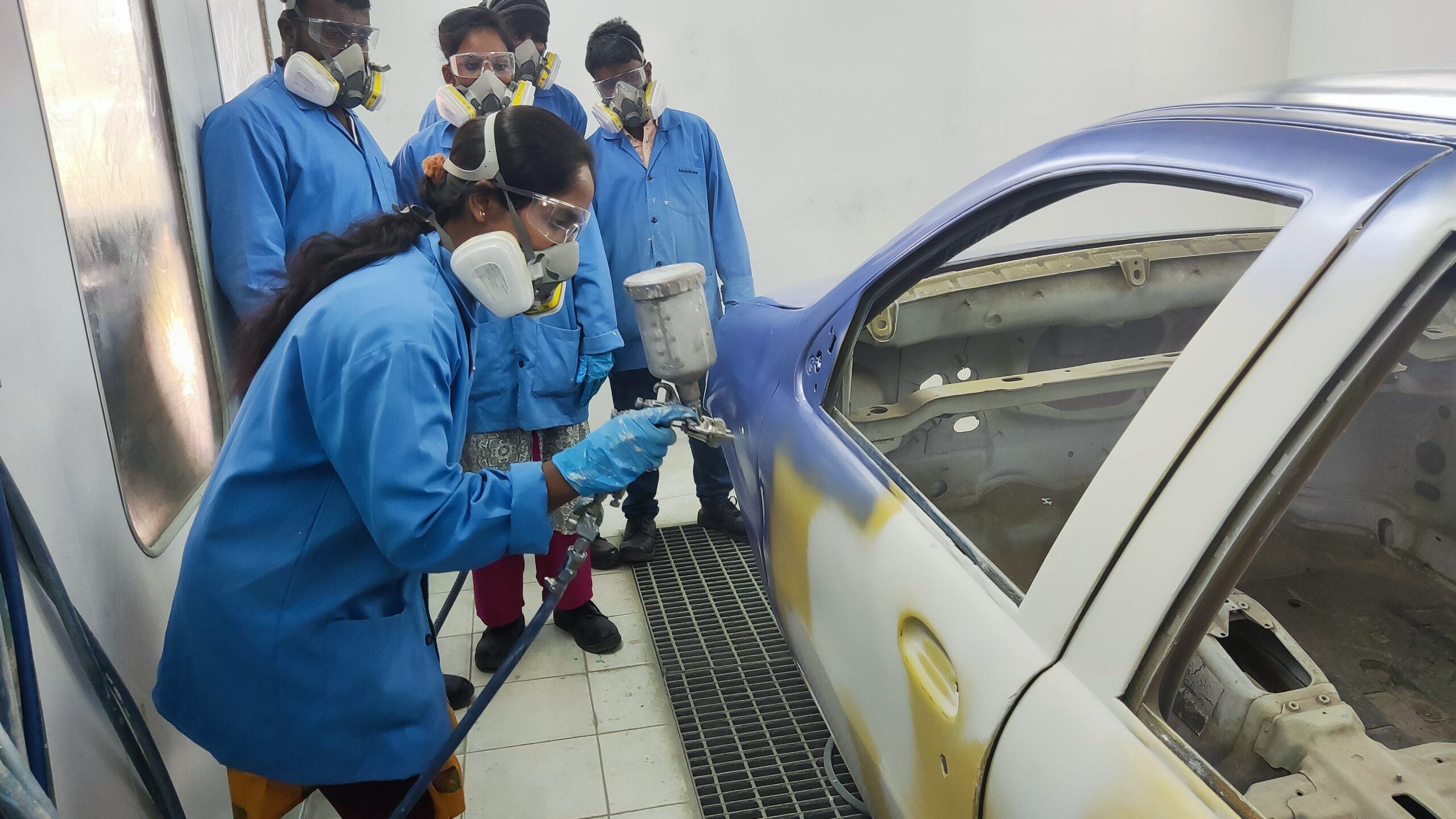 Certificate Course in Vehicle Refinish